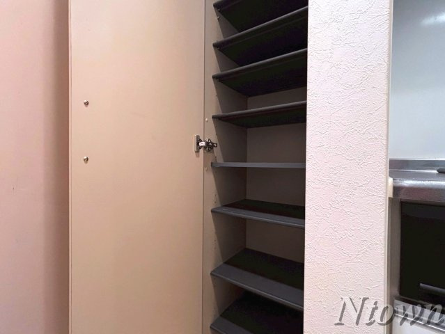 【収納】 | イースト クレッセント | 大きなものも収納できそうです