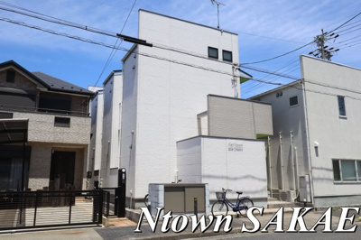【外観】 | イースト クレッセント | 外観もきれいです