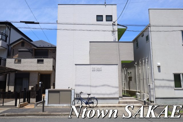 【外観】 | イースト クレッセント | 外観もきれいです