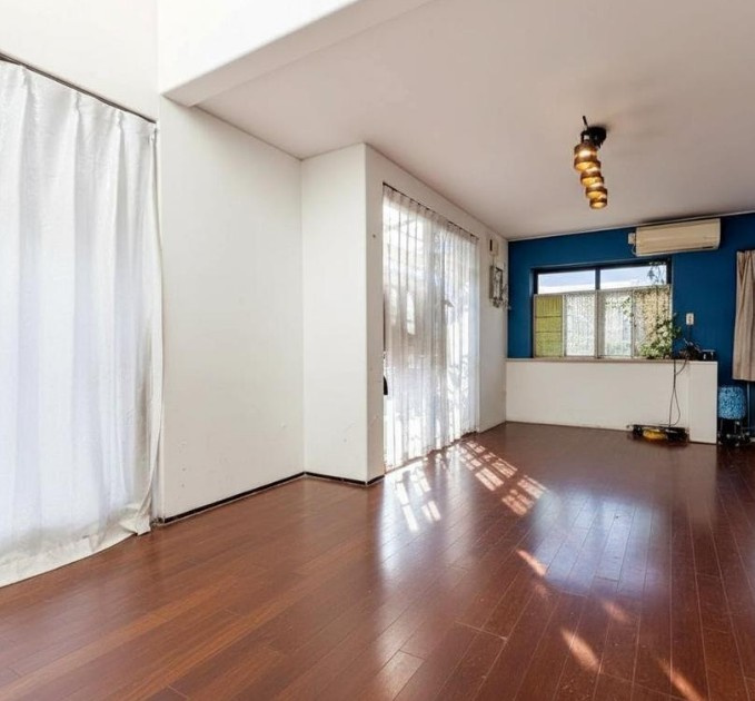 宇治市木幡平尾の居間・リビング