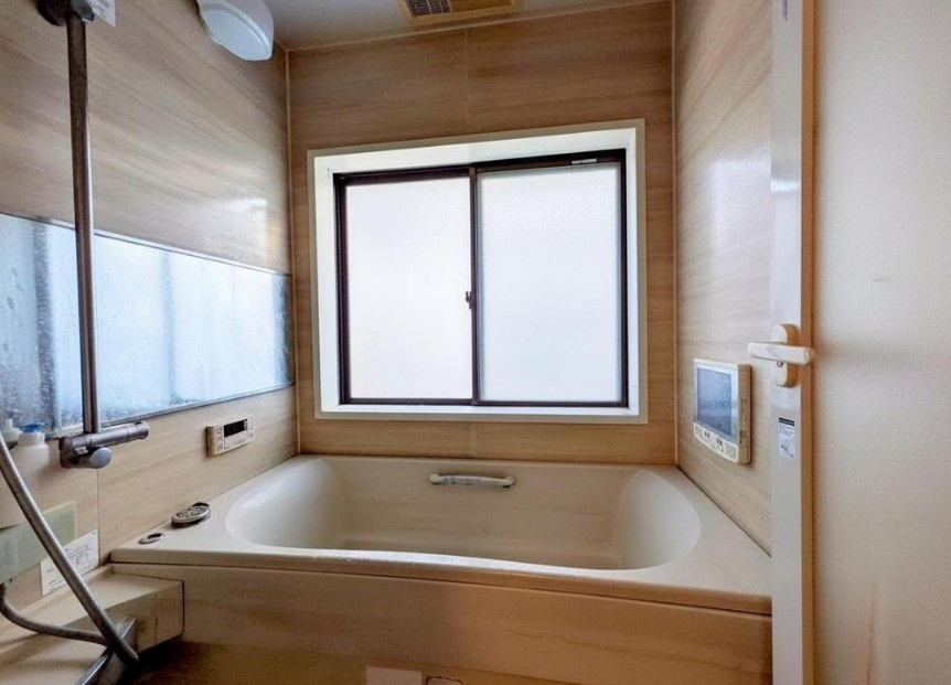 宇治市木幡平尾の浴室