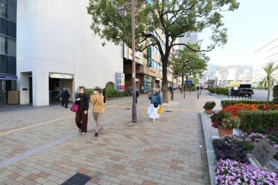 【周辺】 | ヒューリック神戸ビル | フラワーロード沿い、角地