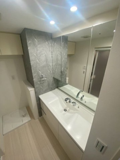 【独立洗面台】 | サンマークスだいにちルナタワーレジデンス　D棟