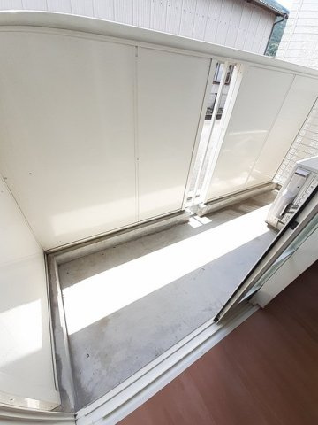 ホワイトリバー　Ｂのバルコニー|バルコニーがあります