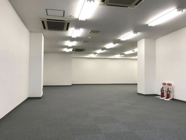 オークプラザIIの内装