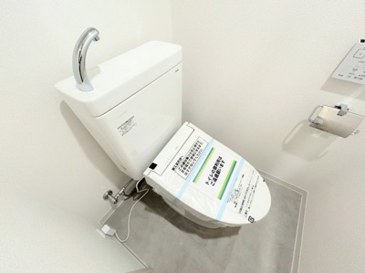 【トイレ】 | 綱島マンション | ◆清潔感のある白を基調とした落ち着ける空間。