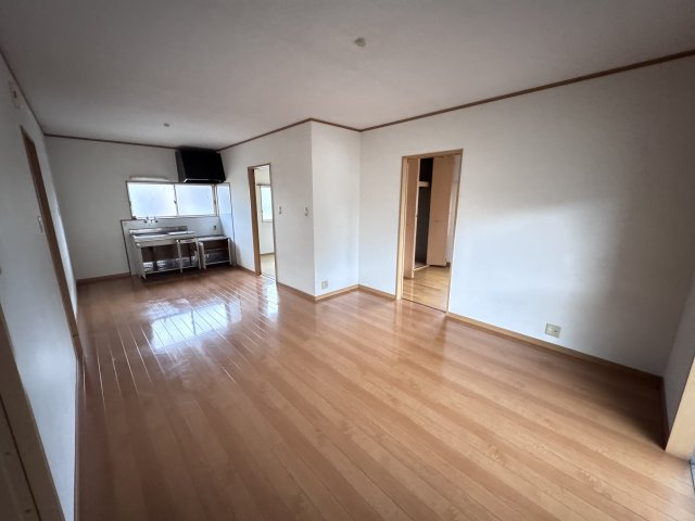 ガーデンハイツ清源寺の居間・リビング