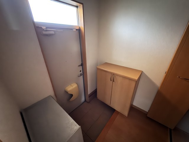 ガーデンハイツ清源寺の玄関