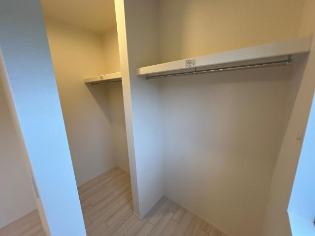 サザンクロスⅢの収納|北側洋室クローゼット