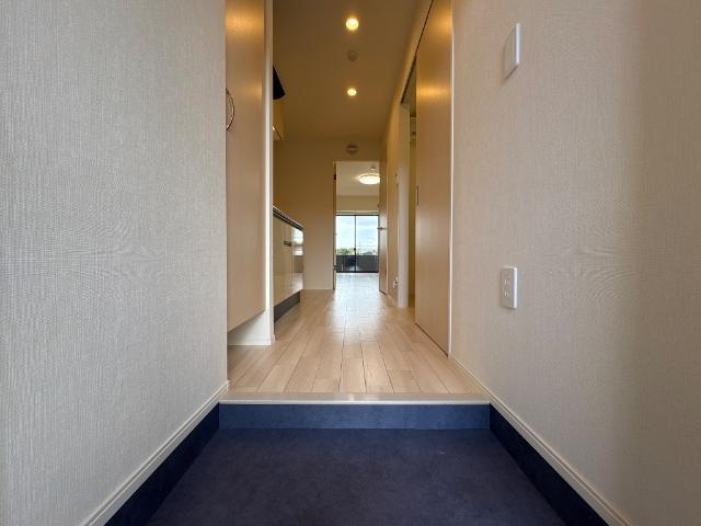 Ｓ-ＢＬＯＯＤ　ＯＺＵ　ＢＡＳＥの玄関|玄関