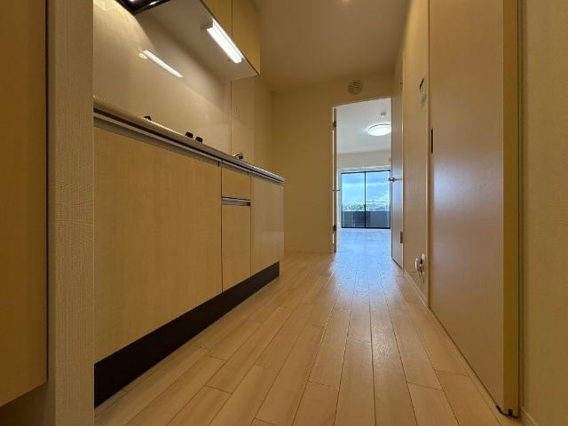 Ｓ-ＢＬＯＯＤ　ＯＺＵ　ＢＡＳＥの内装|廊下