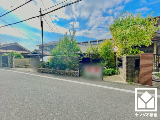 伏見区三栖町３丁目の外観