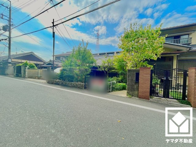 伏見区三栖町３丁目の外観