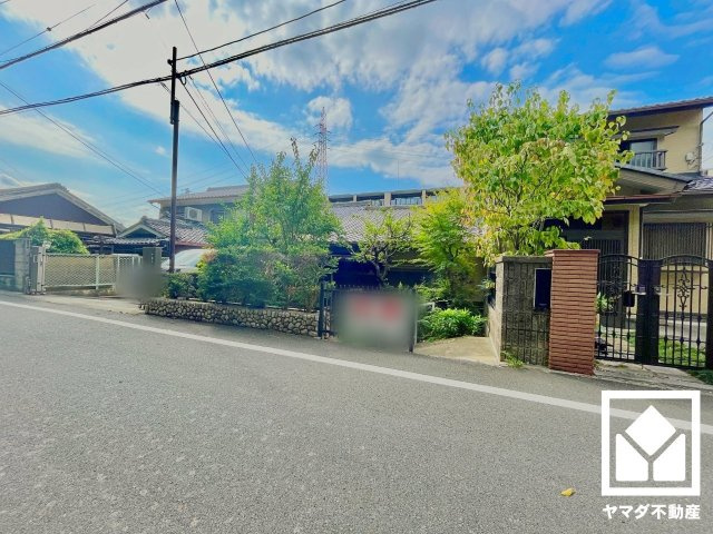 伏見区三栖町３丁目の外観