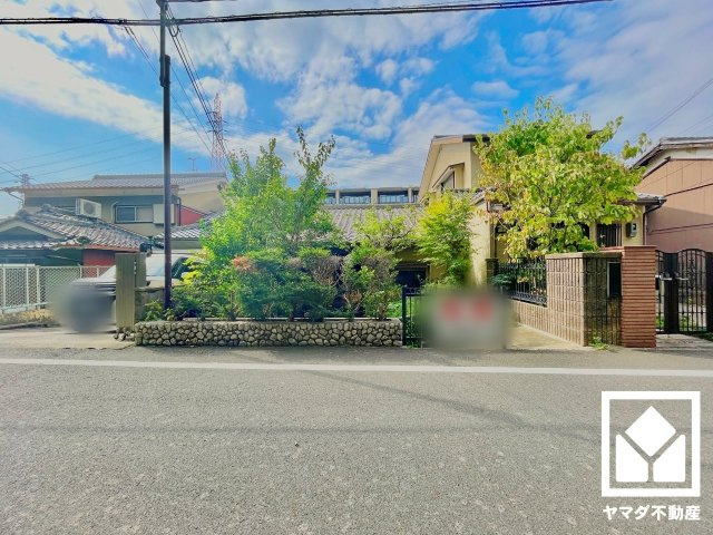 伏見区三栖町３丁目の外観