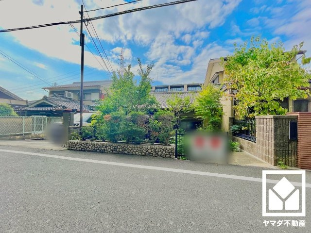 伏見区三栖町３丁目の外観