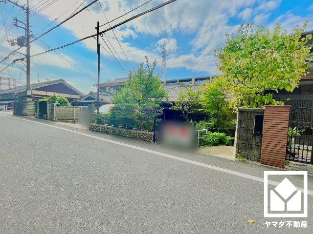 伏見区三栖町３丁目の外観