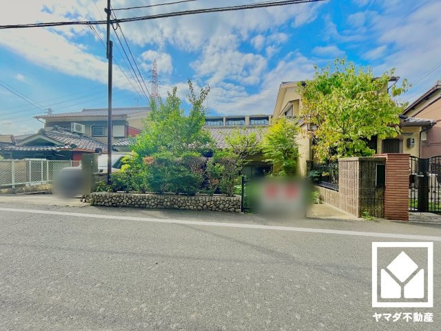 伏見区三栖町３丁目の外観