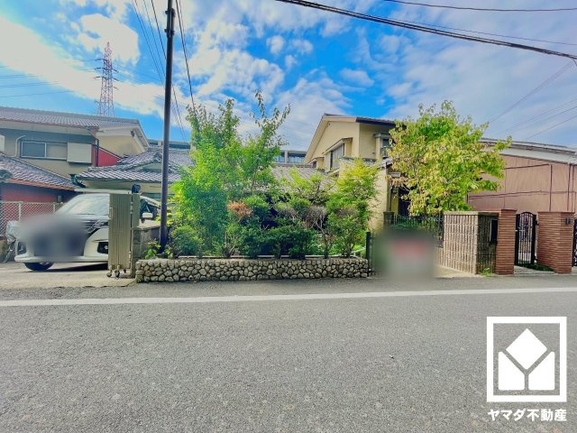 伏見区三栖町３丁目の外観