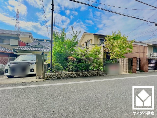 伏見区三栖町３丁目の外観