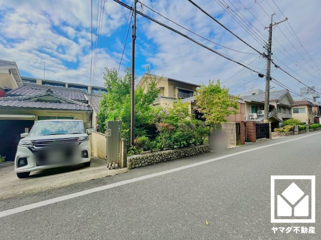 伏見区三栖町３丁目の外観