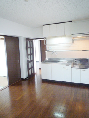 ダイニングキッチン７．５帖