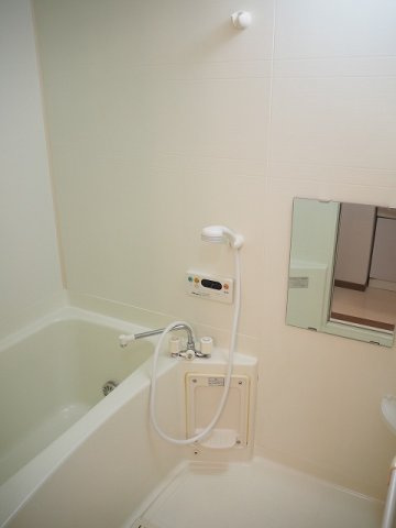 リバーサイド・ドリームⅦの浴室|お風呂で日々の疲れを落としましょう