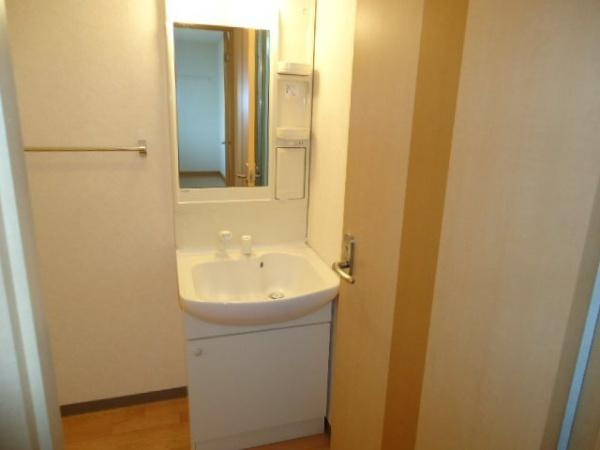 ロマン　A棟の洗面所