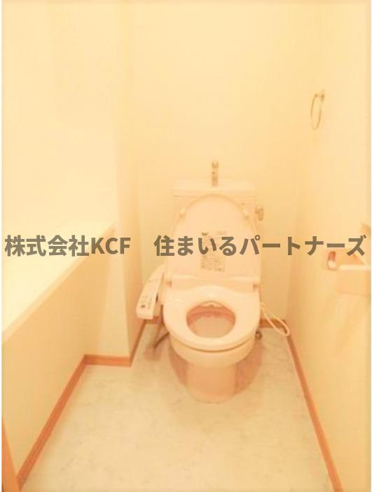 グリーンキャッスルのトイレ|落ち着いた色調のトイレです