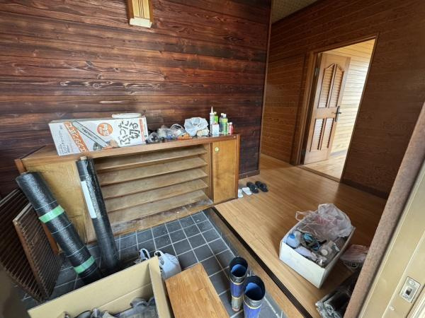 宮崎市江南　中古平屋戸建の玄関