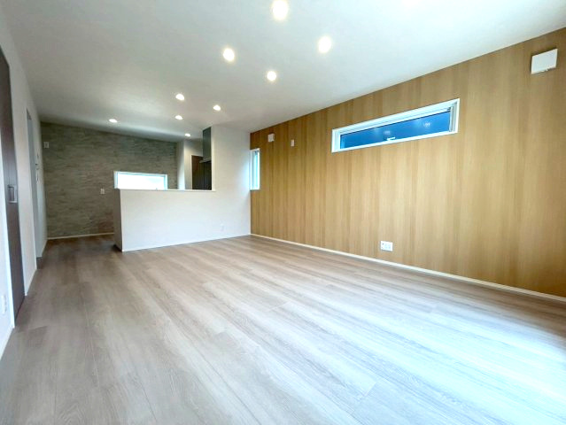 新築戸建　長野市吉田２丁目の居間・リビング