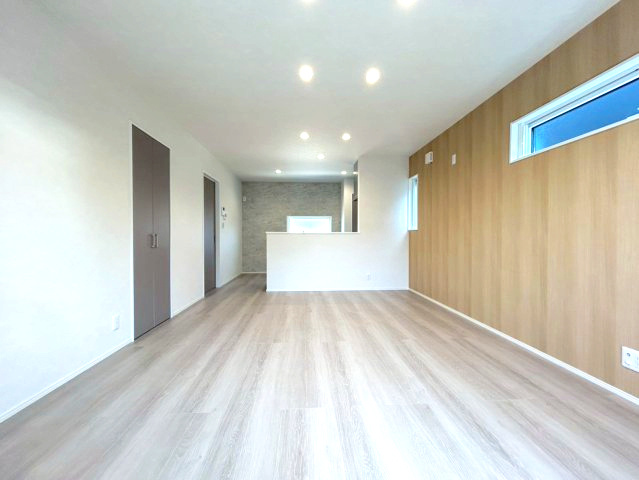 新築戸建　長野市吉田２丁目の居間・リビング