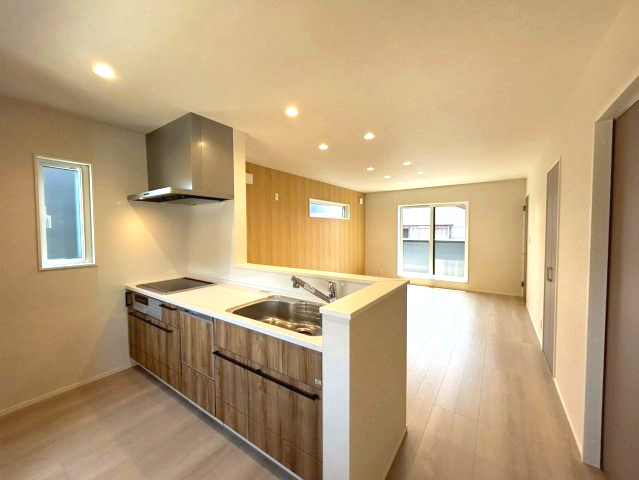 新築戸建　長野市吉田２丁目の居間・リビング