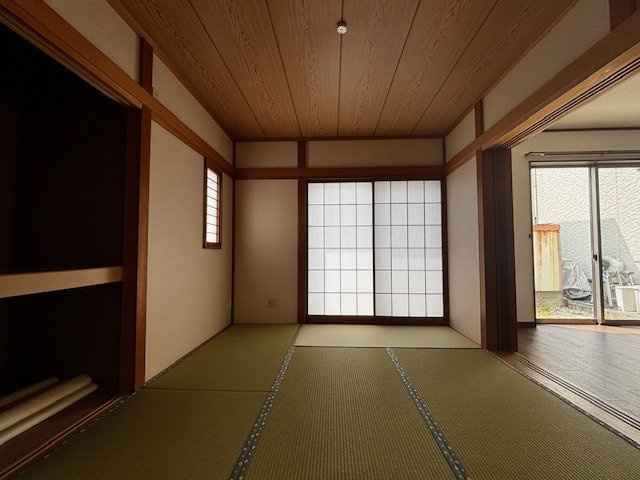 藤枝市高岡3丁目　中古戸建の和室