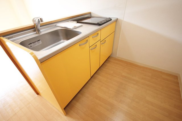 茜苑レジデンスのキッチン|使いやすいキッチンです