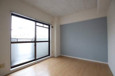 【洋室】 | ラフィーネ深井清水