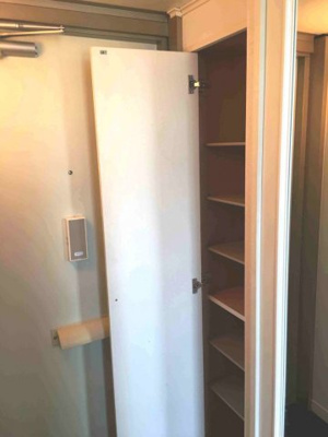 【玄関】 | レオパレスＯｒｋ | 収納もある玄関です