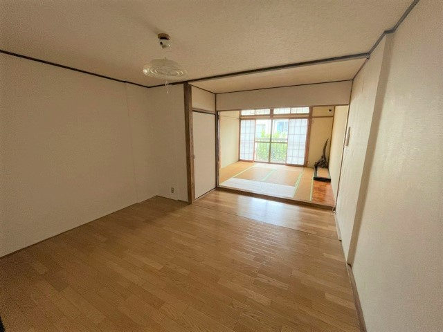 【洋室】 | 2階洋室（7.5帖）