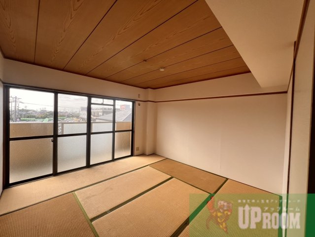 グランドール須崎の和室