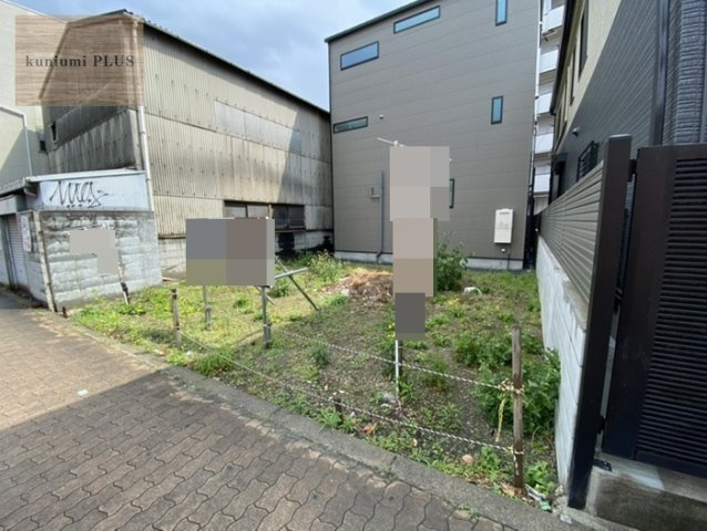 大阪市鶴見区鶴見2丁目の前面道路含む現地写真