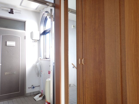 【収納】 | 黒石市泉町一棟売りアパート | 玄関シューズボックス