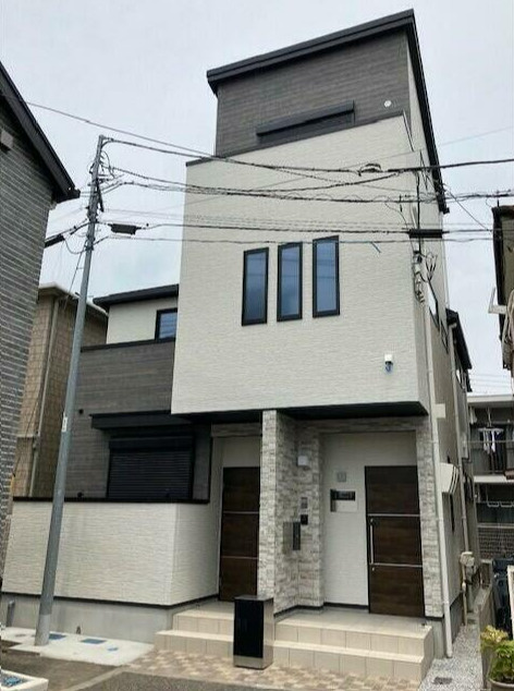 ラヴェニールⅡの外観
