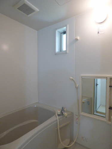 コーポウィングⅡの浴室