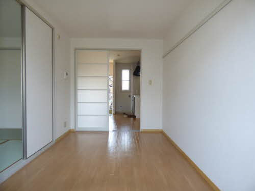 コーポウィングⅡの居間・リビング