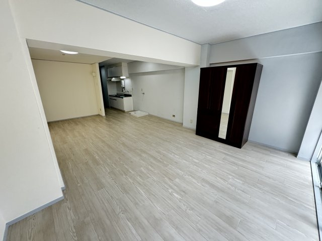 ファースト松戸ハイツⅡの洋室