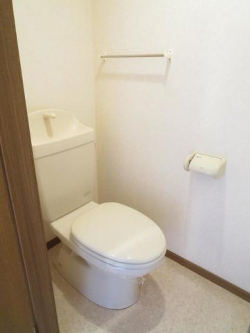 ソレイユ・ルヴァンＡのトイレ|シンプルで使いやすいトイレです
