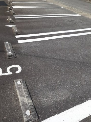 サニーサイドＵＰの駐車場|車をお持ちの方に嬉しい駐車場付きの物件です