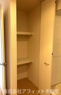 【その他】 | プルミエール | 廊下収納