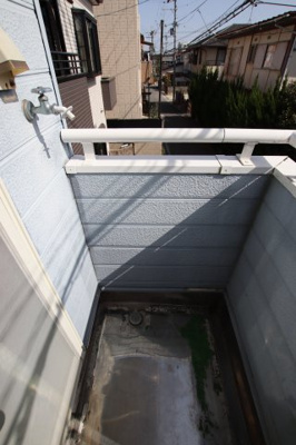 【設備】 | アマービレ千代田 | 室外洗濯機置場