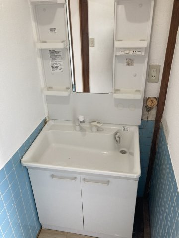 【独立洗面台】 | 川崎売戸建て